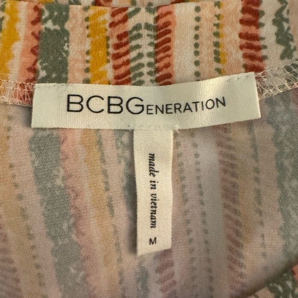 BCBGeneration Medium Multi-Color w/Geometric Print Above-Knee Shirt Dress - EUC - Picture 3 of 4